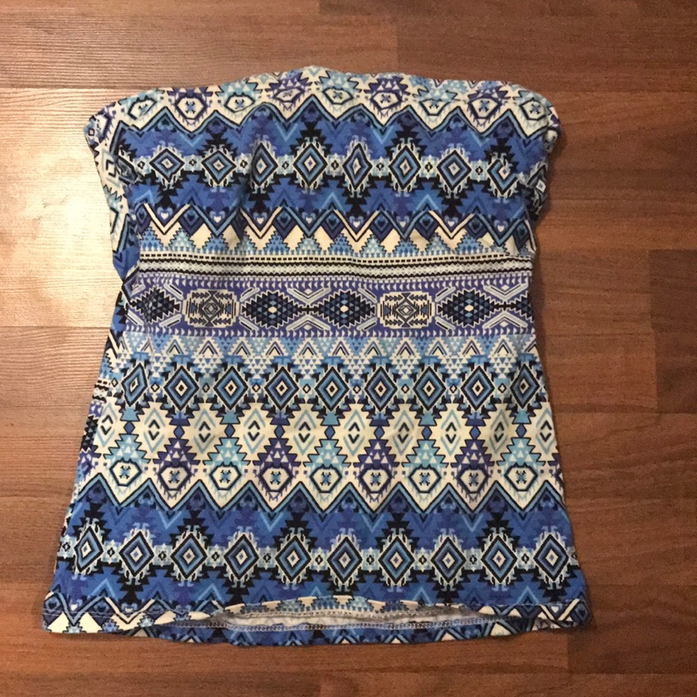 Aztec print strapless shirt